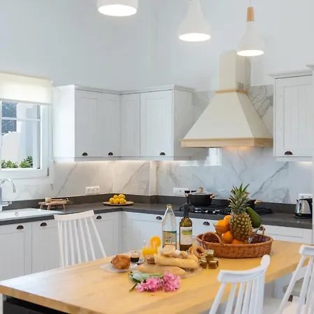 The Be House Apartman *