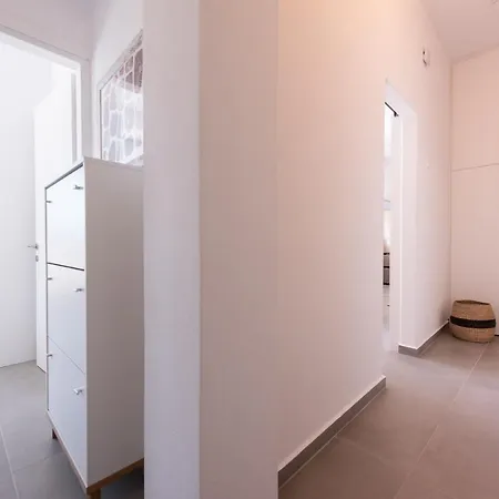 The Be House Apartment