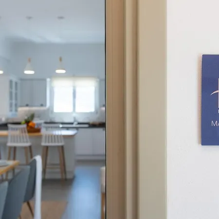 The Be House Ano Petali