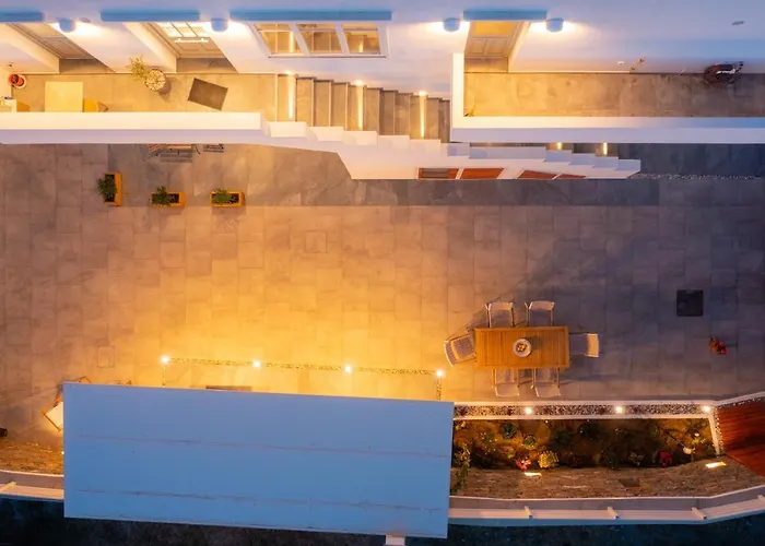 Apartament The Be House